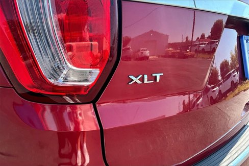 Used 2018 Ford Explorer XLT w/ Equipment Group 202A image 34