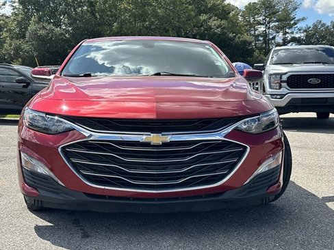Used 2021 Chevrolet Malibu LT w/ Leather Package image 2