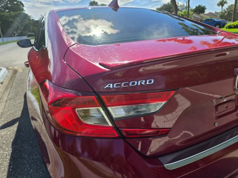 Used 2018 Honda Accord Sport image 15