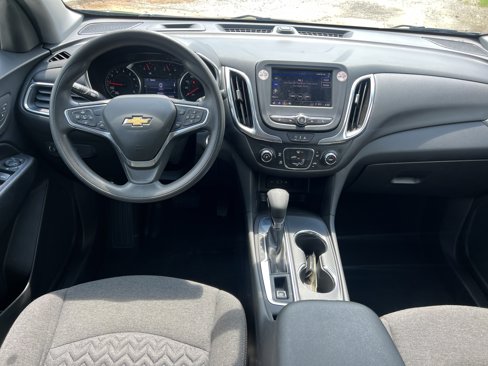 Used 2023 Chevrolet Equinox LT image 24