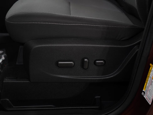 Used 2018 Ford Escape SE image 19