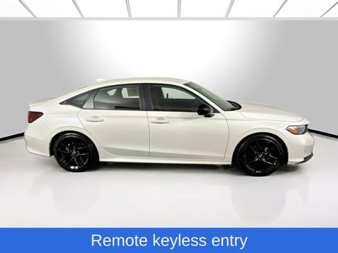 Used 2025 Honda Civic Sport image 13