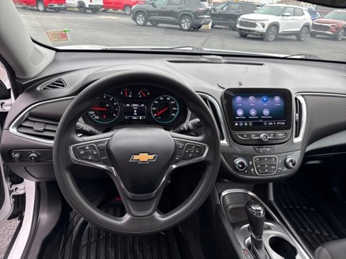 Used 2020 Chevrolet Malibu LT image 18