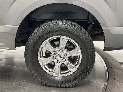 Used 2016 Ford F150 XLT w/ Equipment Group 302A Luxury image 25