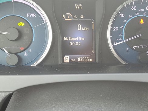 Used 2017 Toyota Camry LE image 24