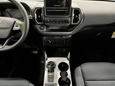 New 2024 Ford Bronco Sport Outer Banks w/ Tech Package image 15