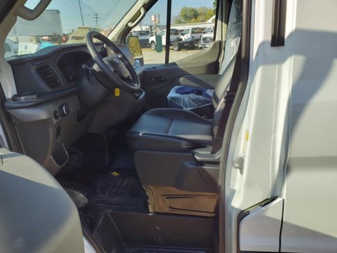 New 2024 Ford Transit 250 148 Medium Roof image 3