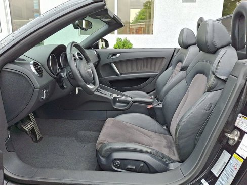 Used 2011 Audi TT 2.0T Premium Plus image 11
