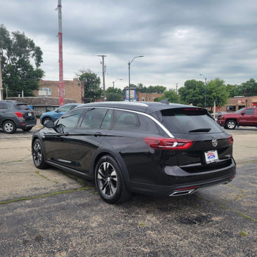 Used 2019 Buick Regal Preferred w/ Sights and Sounds Package image 7