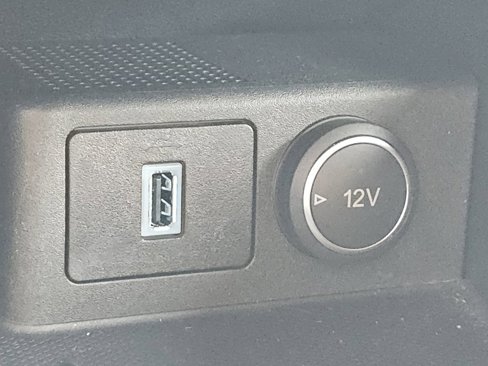 Used 2020 Ford Escape SE image 11