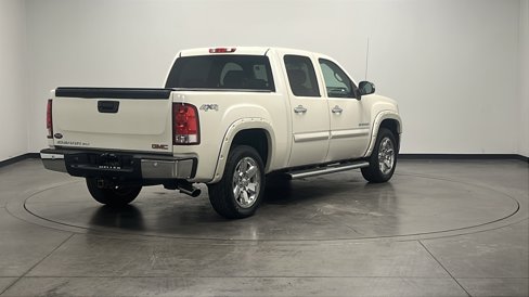 Used 2012 GMC Sierra 1500 SLT w/ SLT White Diamond Edition image 8