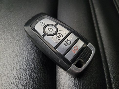 Used 2019 Ford Edge SEL w/ Equipment Group 201A image 32