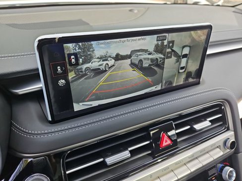 New 2026 Genesis G70 2.5T Prestige image 10