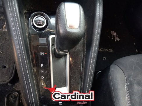 Used 2020 Nissan Kicks SV image 29