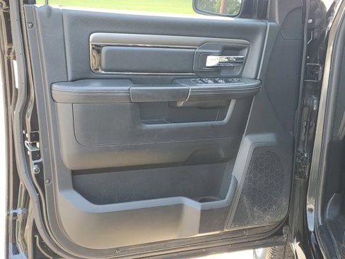 Used 2015 RAM 1500 Sport w/ Remote Start & Security Group image 8