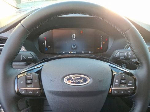New 2025 Ford Escape Active w/ Cold Weather Package image 17