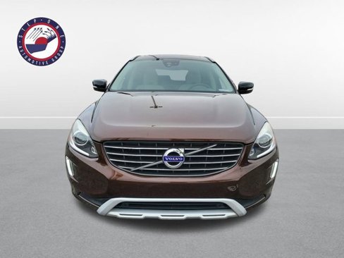 Used 2017 Volvo XC60 T5 Dynamic w/ Preferred Option Package image 18