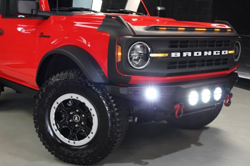 Used 2023 Ford Bronco Black Diamond w/ Sasquatch Package image 9