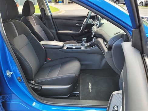 Used 2023 Nissan Sentra SV image 16