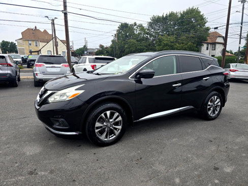 Used 2016 Nissan Murano SV image 2