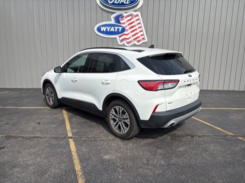 Used 2021 Ford Escape SEL image 3