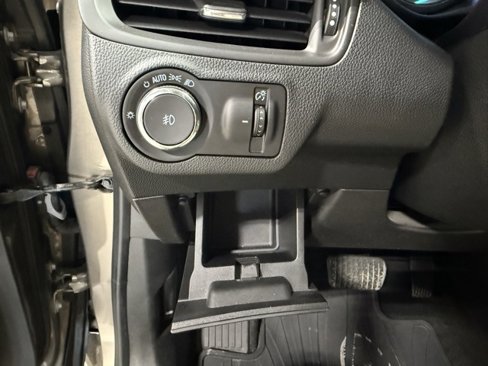 Used 2018 Buick Envision Essence image 14