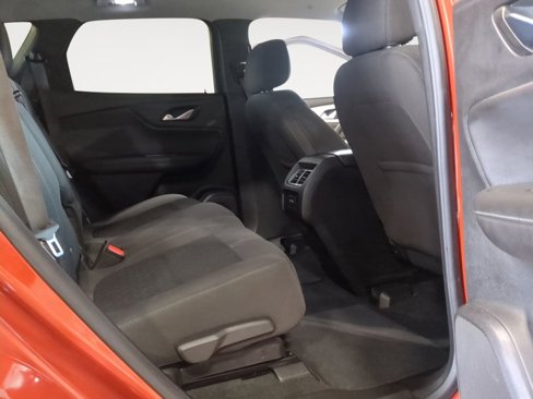 Used 2021 Chevrolet Blazer LT image 16