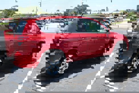 Used 2010 Toyota RAV4 Limited image 6