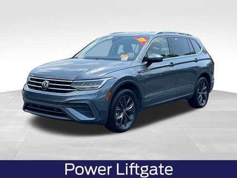 Used 2022 Volkswagen Tiguan SE image 30