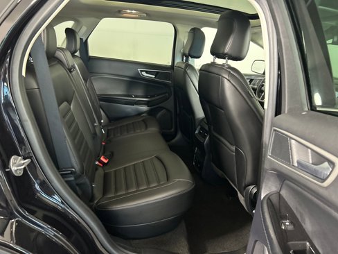 Used 2020 Ford Edge SEL w/ Convenience Package image 28