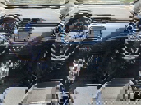New 2025 Nissan Versa SV image 14