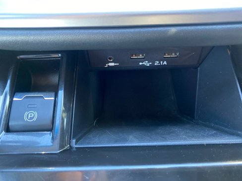 Used 2022 Subaru Outback Premium image 42