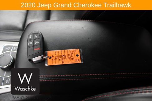 Used 2020 Jeep Grand Cherokee Trailhawk w/ Trailhawk Luxury Group image 31