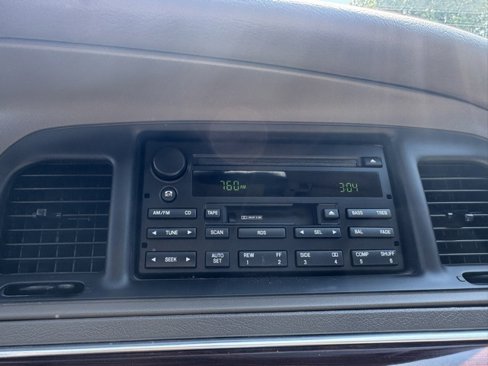 Used 2003 Mercury Grand Marquis LS image 28