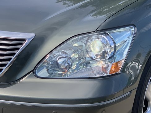 Used 2004 Lexus LS 430 image 6
