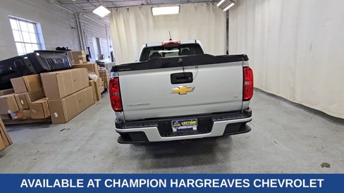 Used 2016 Chevrolet Colorado LT w/ LT Convenience Package image 11