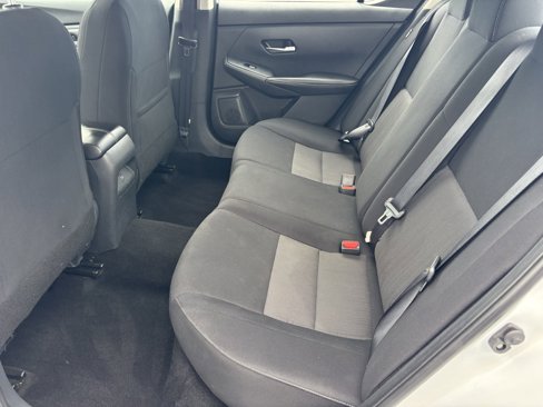 Used 2023 Nissan Sentra SV image 20