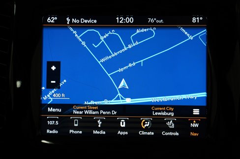 Used 2019 Jeep Cherokee Overland w/ Technology Group image 27