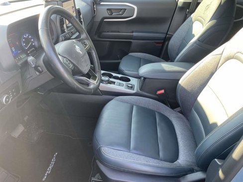 Used 2023 Ford Bronco Sport Outer Banks w/ Tech Package image 18