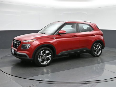 Used 2022 Hyundai Venue Limited w/ Cargo Package image 3