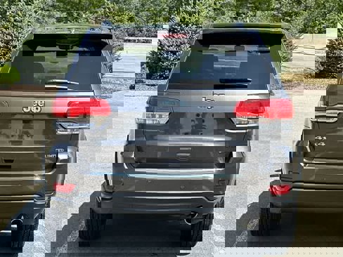 Used 2019 Jeep Grand Cherokee Limited image 4