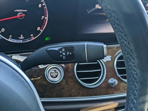 Used 2019 Mercedes-Benz E 300 image 10