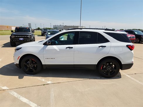 Used 2024 Chevrolet Equinox Premier image 2