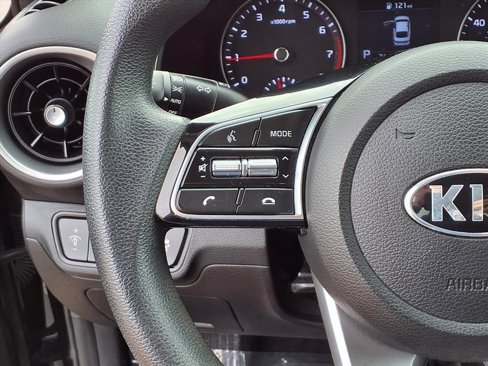 Used 2019 Kia Forte LXS image 18