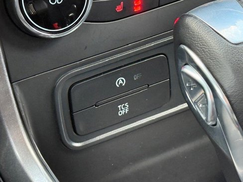 Used 2022 Ford EcoSport SE w/ SE Convenience Package image 24
