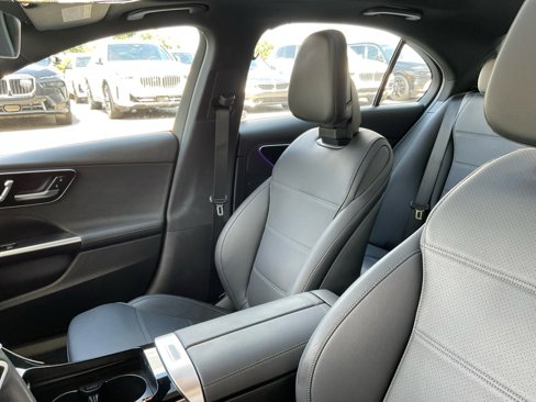 Used 2022 Mercedes-Benz C 300 Sedan image 32
