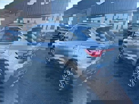 Certified 2021 Ford Escape SEL image 3
