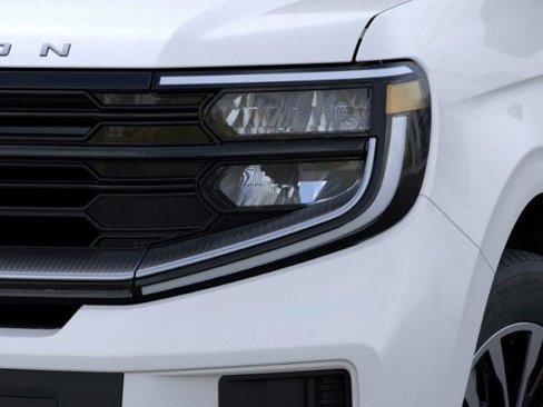 New 2025 Ford Expedition Max Platinum image 18