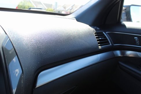 Used 2018 Ford Explorer XLT w/ Equipment Group 202A image 24