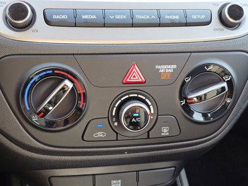 Used 2019 Hyundai Accent SE image 7